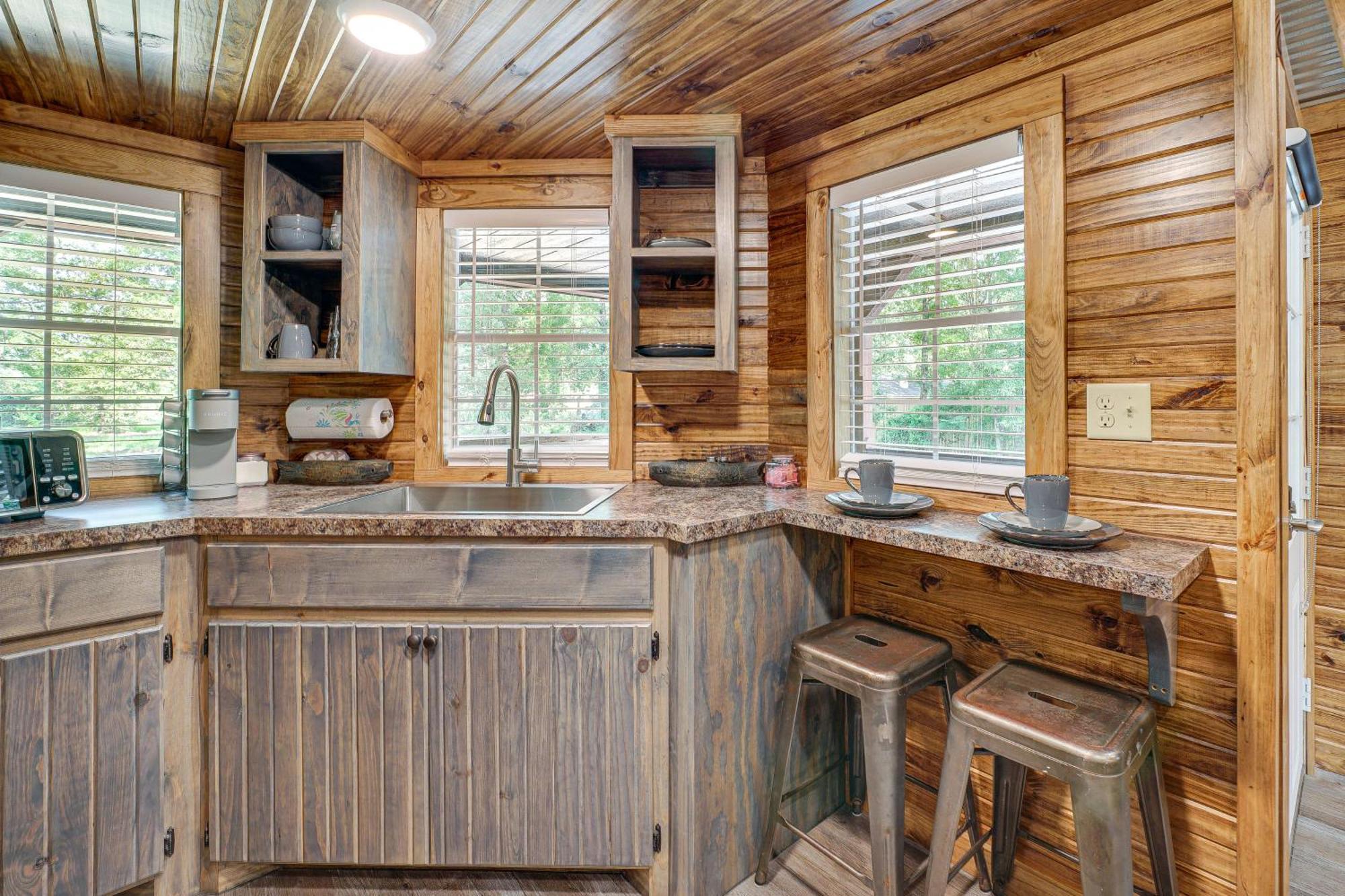 Couples Cabin In Broken Bow About 5 Mi To Downtown! エクステリア 写真